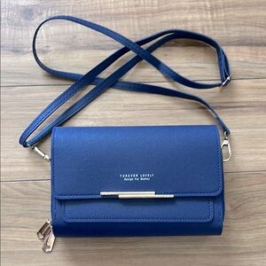 Forever Lovely Design By Madley Purse Crossbody Wallet
